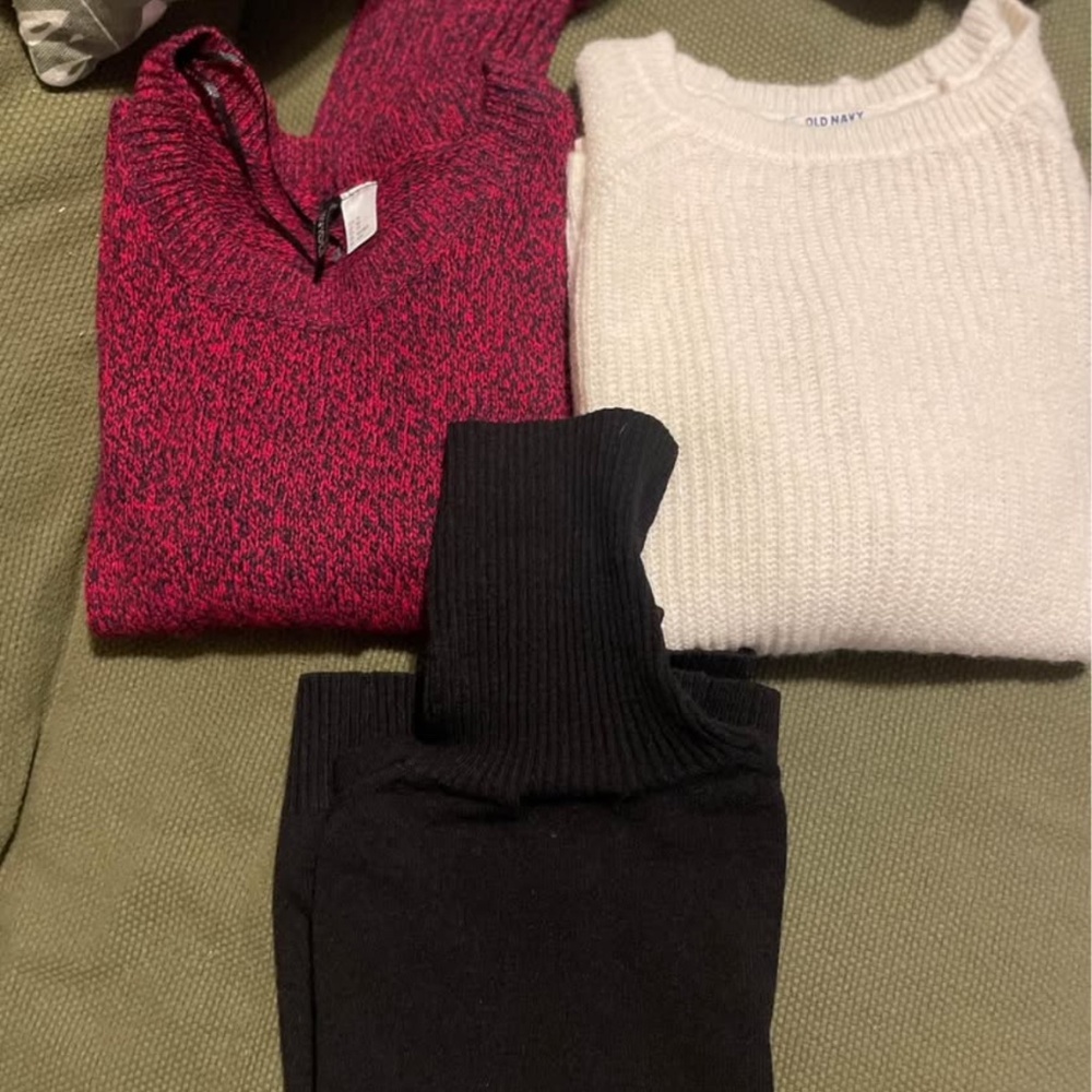 Sweaters size XS-S